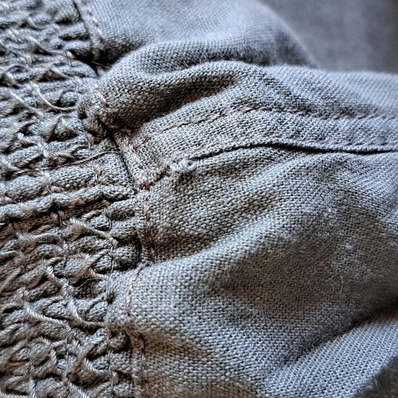 Dark green shorts - Picture 5 of 6